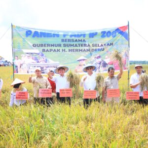 Upaya Swasembada Pangan, Gubernur Herman Deru Tegaskan Kedisiplinan Kunci Sukses Petani Sumsel