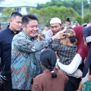 Gubernur Herman Deru Ajak Masyarakat Gedung Rejo, Mesuji Raya; Jadikan Ulang Tahun Desa Sebagai Cermin Perubahan Gubernur Herman Deru Ajak Masyarakat Gedung Rejo, Mesuji Raya; Jadikan Ulang Tahun Desa Sebagai Cermin Perubahan
