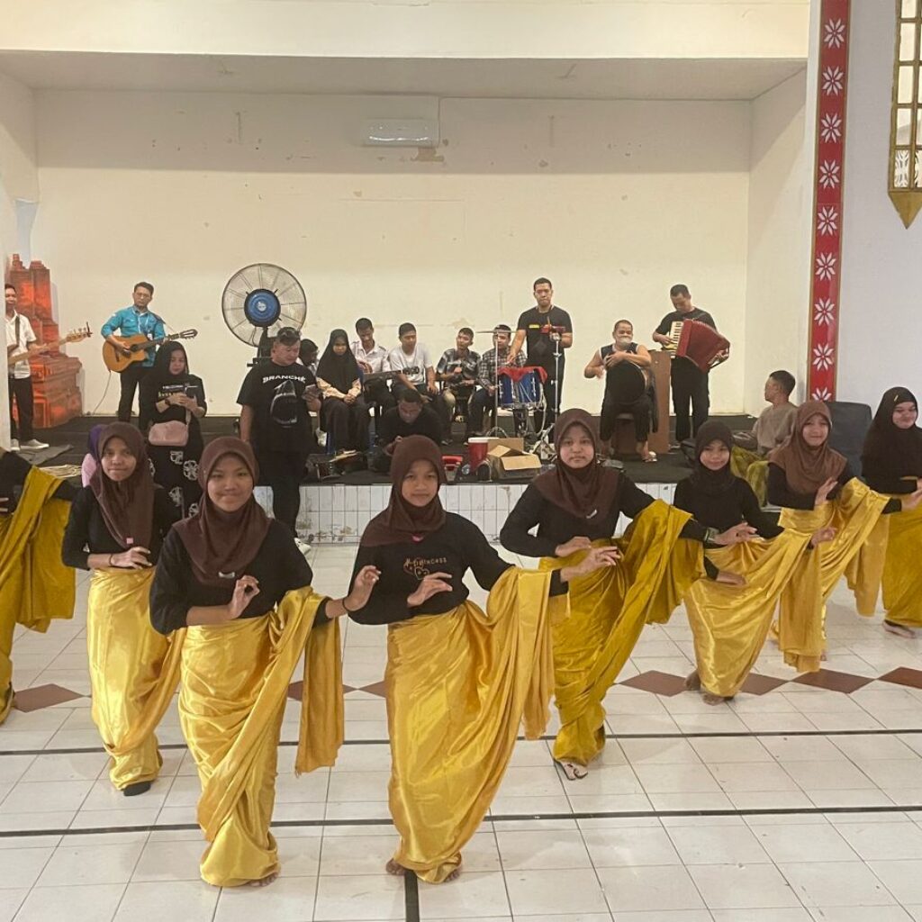 Lihat Aku!, Pergelaran Disabilitas oleh Sanggar Seni Dinda Bestari