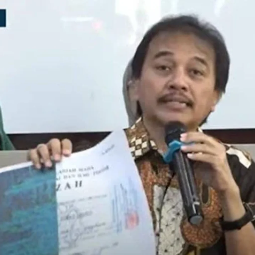 Roy Suryo: Ijazah Asli Alumni UGM Fakultas Kehutanan Tahun 1985 dengan Milik Jokowi Bedanya Mencolok