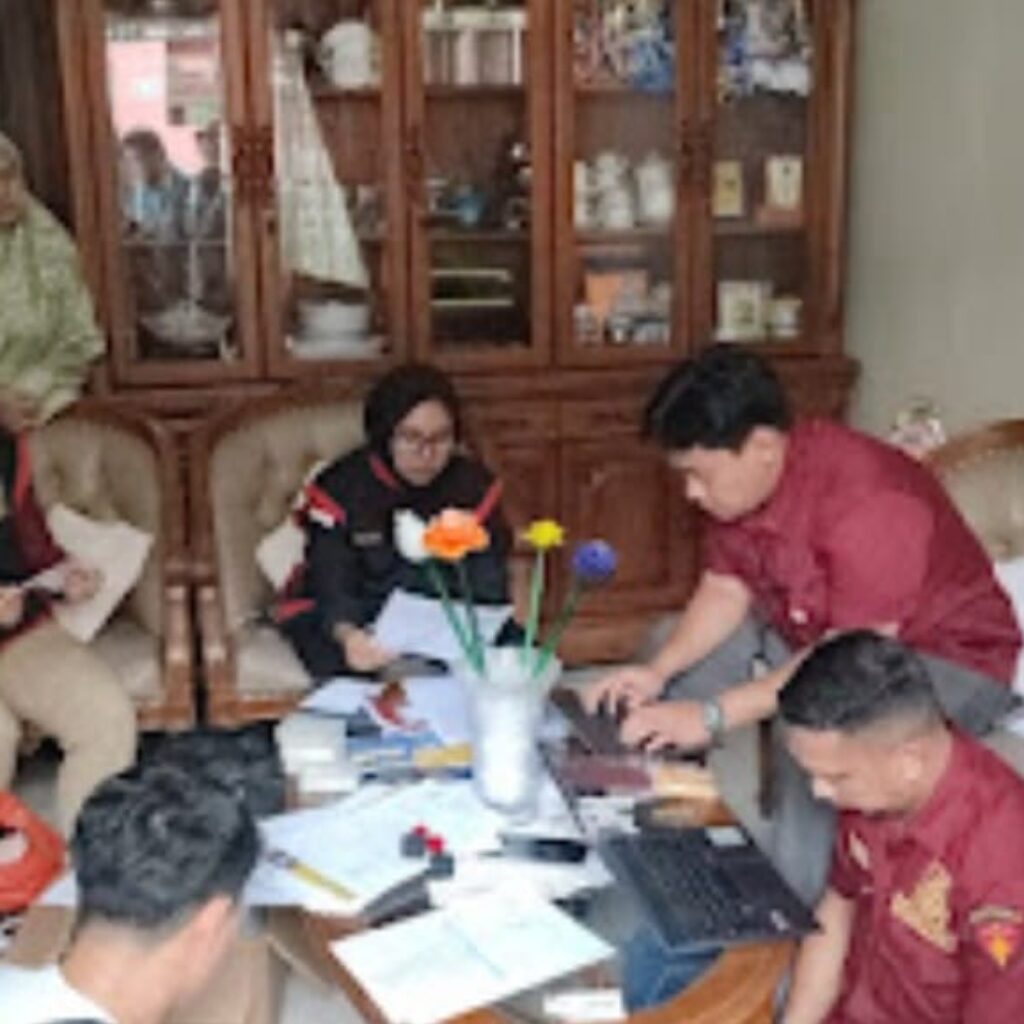 Kejati Sumsel Geledah Rumah Harnojoyo dan Rumah Kepala Cabang PT Magna Beatum Terkait Dugaan Korupsi Revitalilasi Pasar Cinde s1 menit t