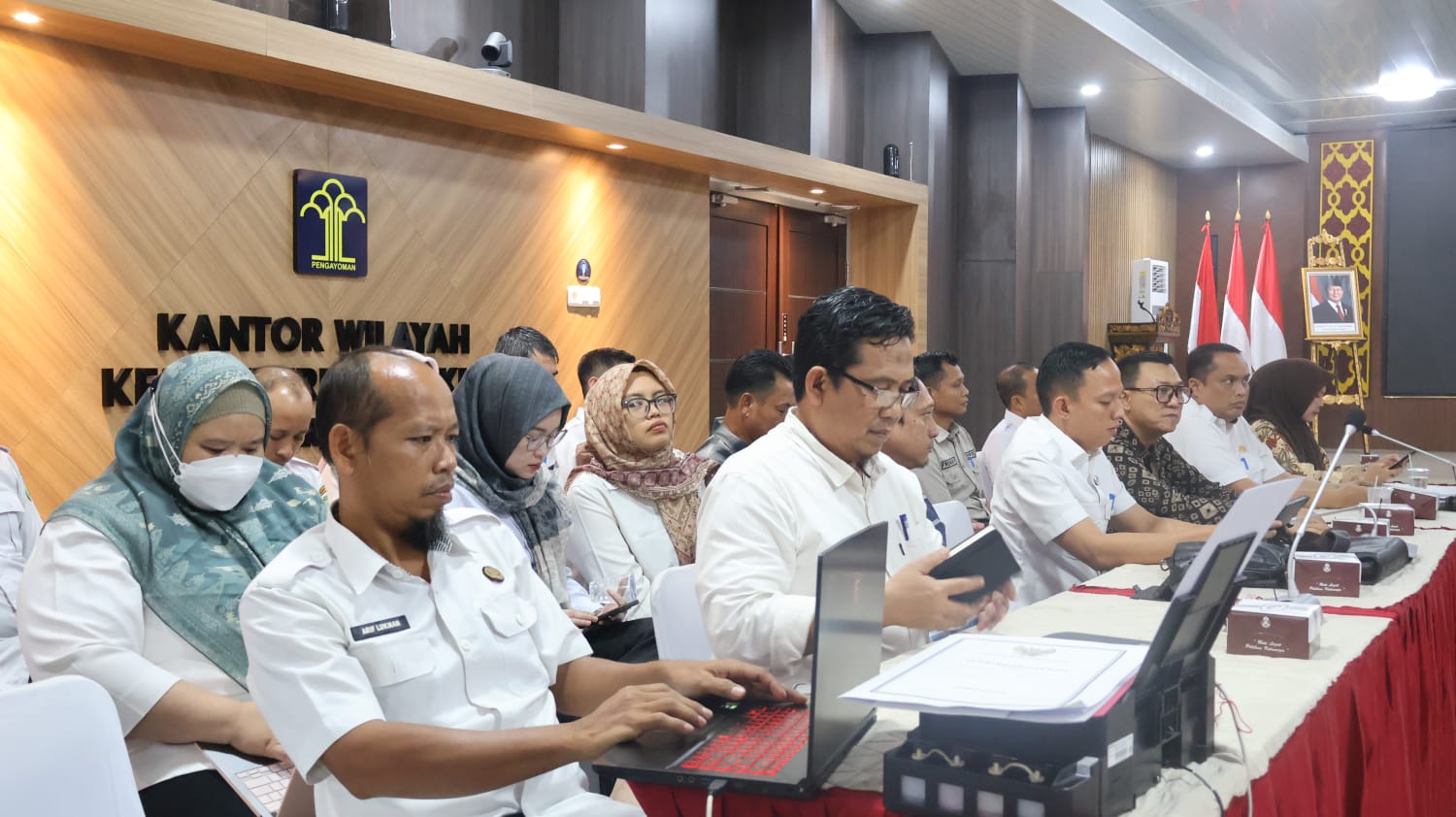 Rapat Harmonisasi Tiga Rancangan Regulasi di Kanwil Kemenkumham Sumsel
