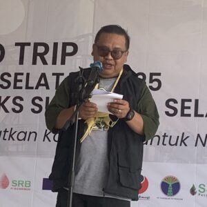 Gerakan Menanam Mangrove Media Field Trip FJM Sumsel, SKK Migas – KKKS Sumsel Memperkuat Peduli Lingkungan