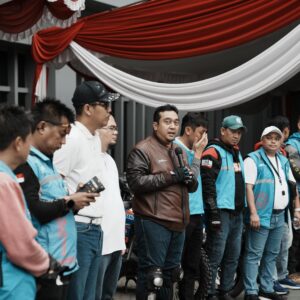 CROSSGASS: PERINGATI KEMERDEKAAN RI, PLN UID S2JB CEK PENGOPERASIAN AVR DESA KEBUN SAHANG