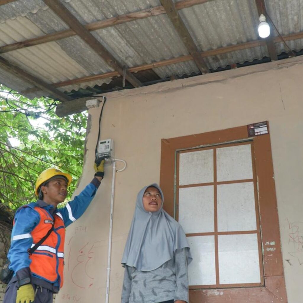 Listrik Lebih Besar, Bayarnya Setengah Harga! Pelanggan PLN UID S2JB Dapat Nikmati Promo Kemerdekaan ke-80 RI