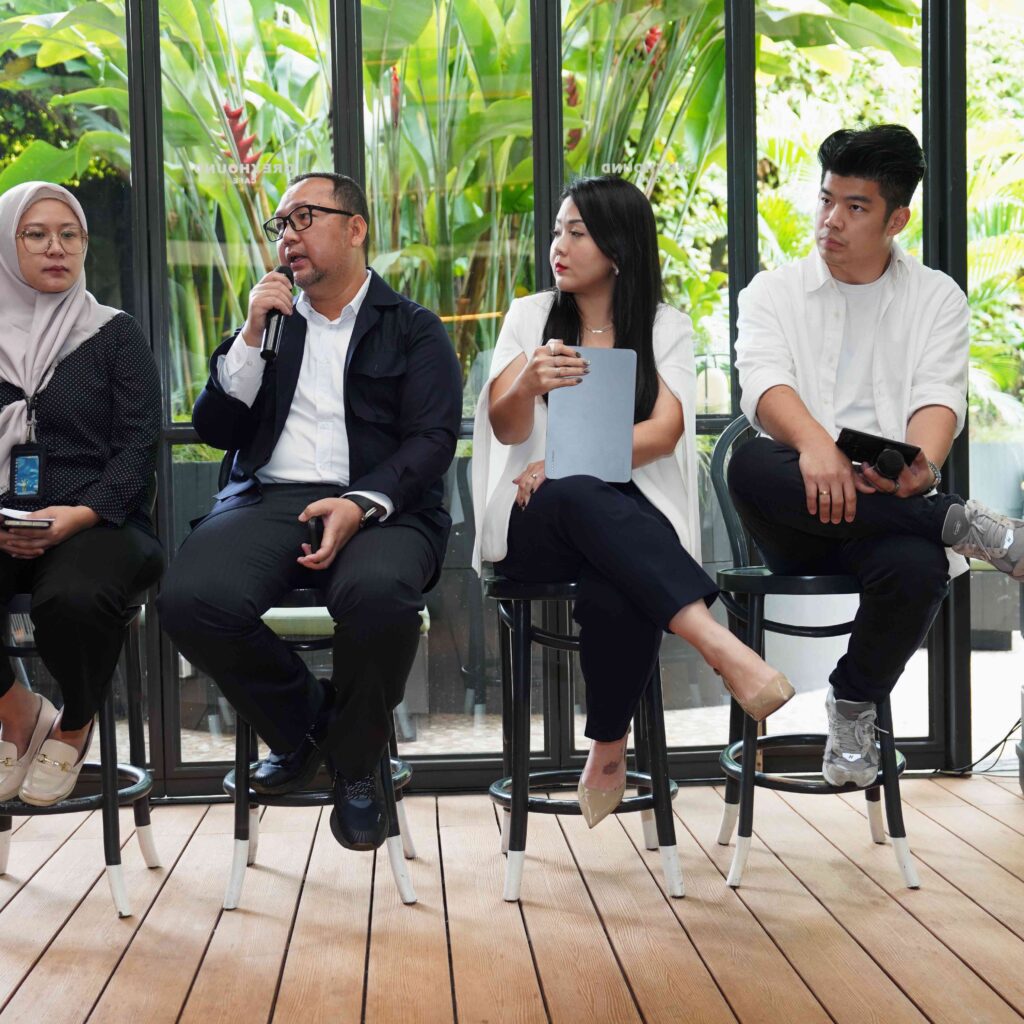#PraxiSurvey: Bukan Sekadar Harga, Pengguna Mobil Listrik Indonesia Prioritaskan Faktor Jangka Panjang Ini