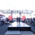 Kenakan Songket Bunga Tanjung, Ratu Dewa dan Dewi Sastrani Siap Tampil di Swarna Songket Nusantara 2025