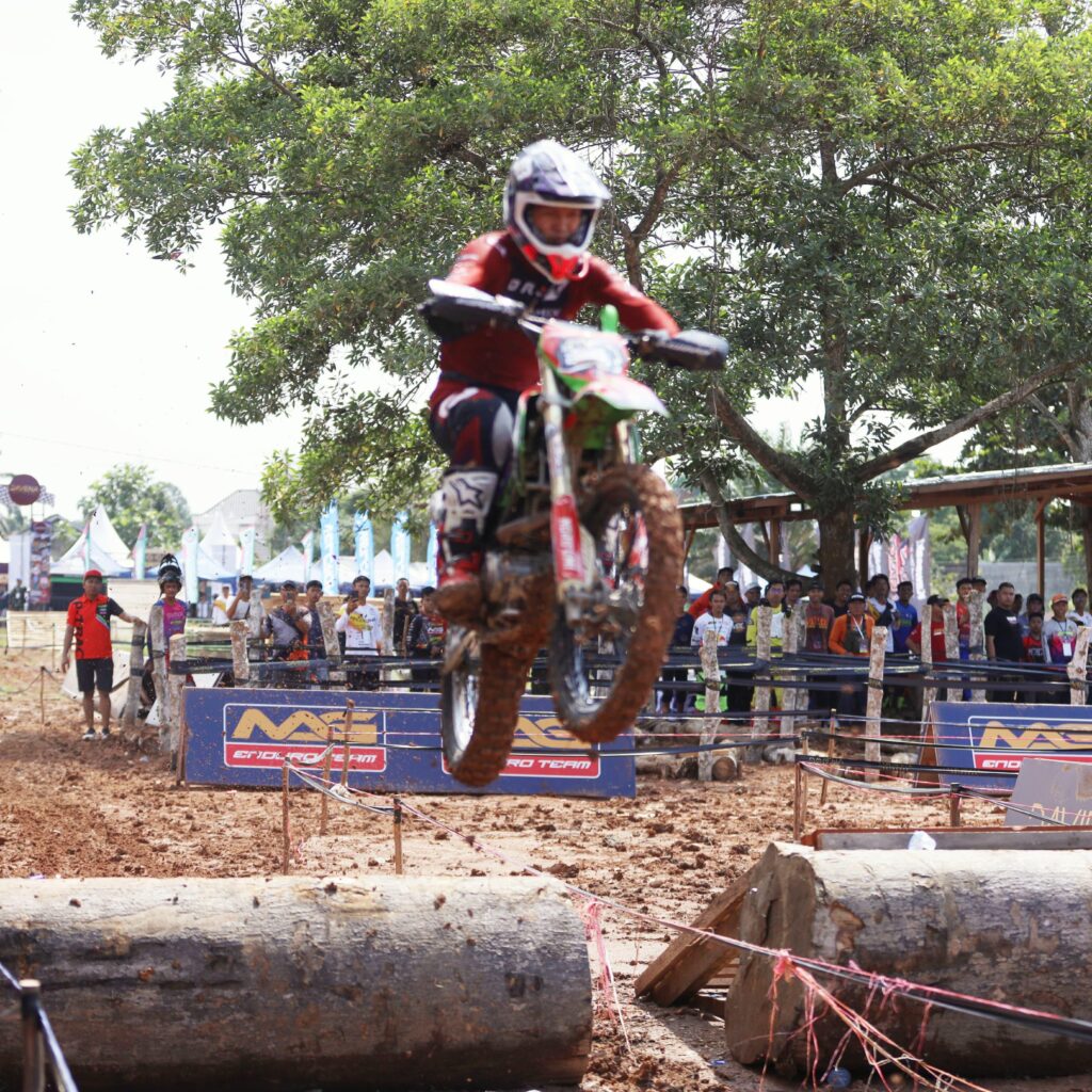 Kompetisi Prolog Motor Trail Daviena Racing Team