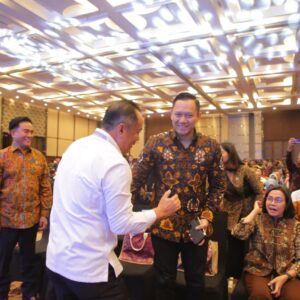 Wagub Cik Ujang Kawal Promosi Investasi Produk Unggulan Sumsel  di APKASI Expo 2025