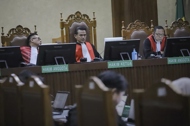 Majelis Hakim yang Vonis Tom Lembong Dilaporkan ke MA dan KY