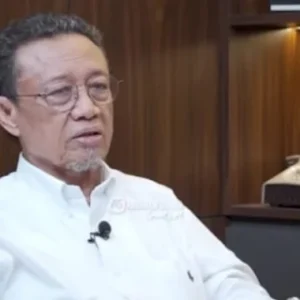 Guru Besar IPDN Ryaas Rasyid: Jokowi Tidak Punya Ijazah UGM!