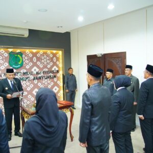 Bupati Muba Lantik Lima Pejabat Administrator: Dorong Kinerja Lebih Cepat dan Profesional