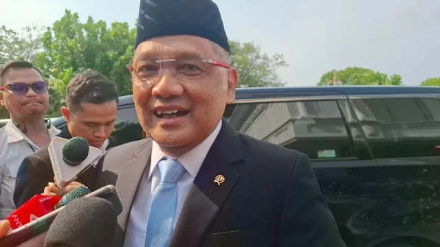Gus Irfan Resmi Dilantik Sebagai Menteri Haji