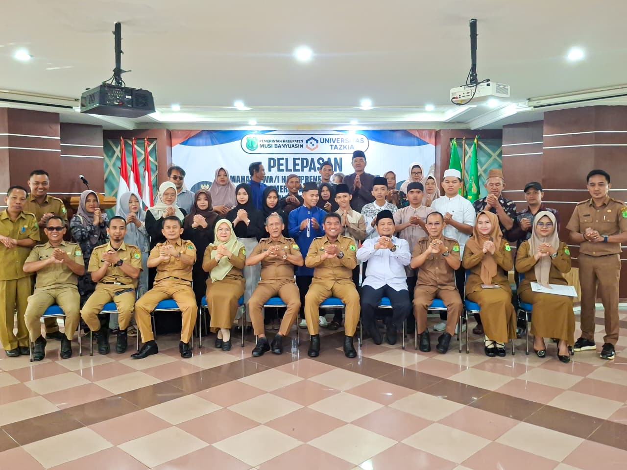 Pemkab Muba Kirim 10 Hafiz Muda ke Universitas Tazkia Bogor Jawa Barat