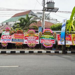 Karangan Bunga Banjiri Pelantikan Pengurus PWI Pusat di Monumen Pers Nasional