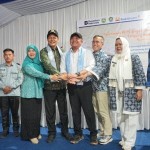 Perkuat Ketahanan Pangan, PTBA Hadirkan Dua PLTS Irigasi untuk Petani Muara Enim