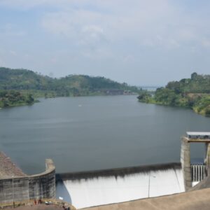 PLN Mulai Bangun PLTS Terapung Kapasitas 92 MWp di Waduk Saguling, Jawa Barat