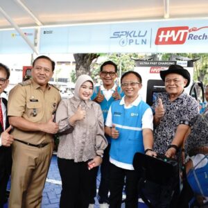 Perkuat Ekosistem Kendaraan Listrik, PLN Resmikan 2 SPKLU Center Pertama di Jakarta