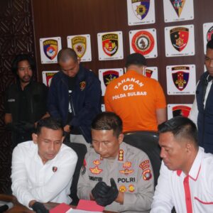 Eks Pimpinan Bank di Mamuju Ditangkap Usai Curi Dana Desa Ratusan Juta