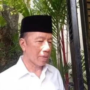 Jokowi Buka Suara soal Polemik Menhan RI Sjafrie Sjamsoeddin Murka Keberadaan Bandara IMIP Morowali