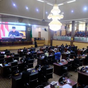 Bupati Muba H M Toha Sampaikan Nota Keuangan RAPBD 2026 dalam Rapat Paripurna DPRD