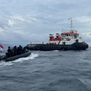 TNI AL Tangkap 2 Kapal Pengangkut Nikel Ore Ilegal untuk PT IMIP Morowali