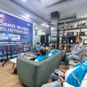 Malam Siaga Natal, PLN UID S2JB Pantau layanan Listrik Andal Sukseskan Perayaan Natal