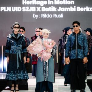 PLN UID S2JB Hadirkan “Heritage in Motion” di Fashion Dignity 2025, Angkat Warisan Budaya Jambi ke Panggung Modern