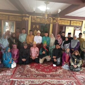 Delegasi Undang Luak Johol Negeri Sembilan Malaysia Silaturahmi dan Studi Perbandingan Adat Melayu di Istana Adat Palembang