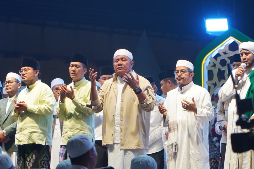 “Palembang Darussalam Bersholawat, Gubernur Sumsel Ajak Warga Perkuat Doa untuk Keselamatan Sumatera”