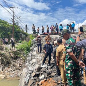 Gubernur Sumsel  Instruksikan Penanganan Cepat Jembatan yang Ambruk di Muara Dua Prabumulih