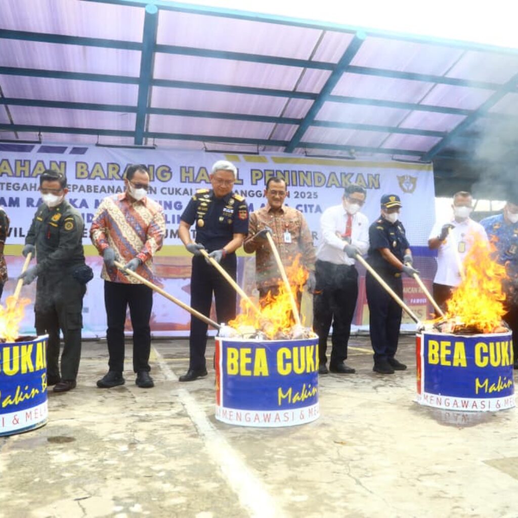Pemusnahan Barang Hasil Penindakan Eks Tegahan Kepabeanan dan Cukai Tahun Anggaran 2025