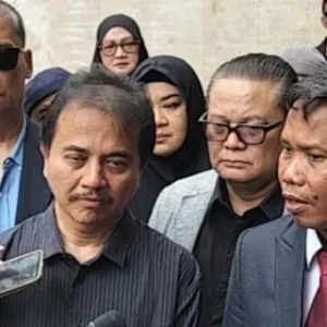 Roy Suryo Cs Tidak Butuh Maaf Jokowi!, Semestinya Dia yang harus Minta Maaf kepada Seluruh Rakyat Indonesia