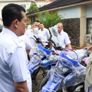 DPPKB Muba Terima Bantuan 1 Mobil Pelayanan dan 15 Motor Operasional dari Kemendukbangga RI