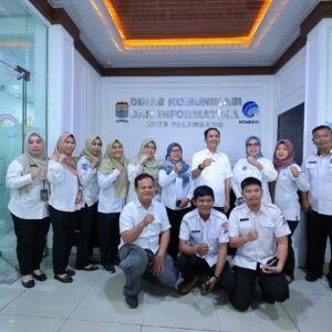 Ratu Dewa Memastikan Percepatan Digitalisasi di Kantor Kominfo Palembang