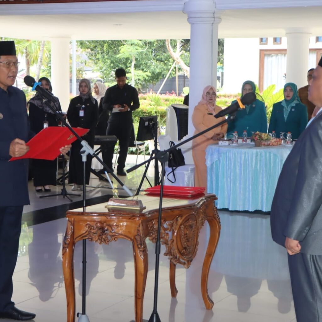 Subroto Resmi Jabat Perumdam Lematang Enim, Bupati Dorong Inovasi dan Pelayanan Prima