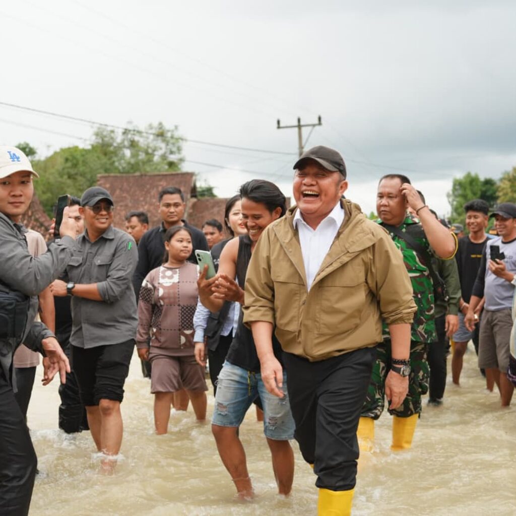 Tinjau Banjir di Belitang II Kabupaten OKU Timur, Pemprov Sumsel akan Siapkan Bantuan untuk Petani