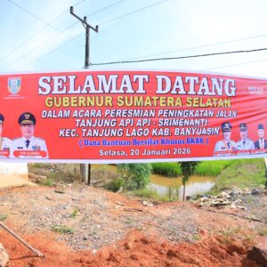 Gubernur Herman Deru Tinjau Progres Perbaikan Jalan Tanjung Api-Api–Sri Menanti