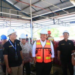 Cegah Pengoplosan Gas LPG, Gubernur Sumsel Lakukan Inspeksi Langsung ke PT Pirantinusa Energi Persada
