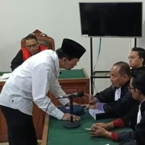 Dituntut Jaksa 3,5 Tahun Penjara, Harnojoyo Ajukan Pledoi