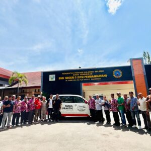 Kalla Toyota Perkuat Pendidikan Vokasi di SMKN 5 Makassar melalui Program T-TEP