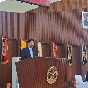 Demi Ambisi Presiden Prabowo Tembus Top 100 Dunia: Menkeu Purbaya Siapkan Amunisi Rp100 Miliar untuk UI