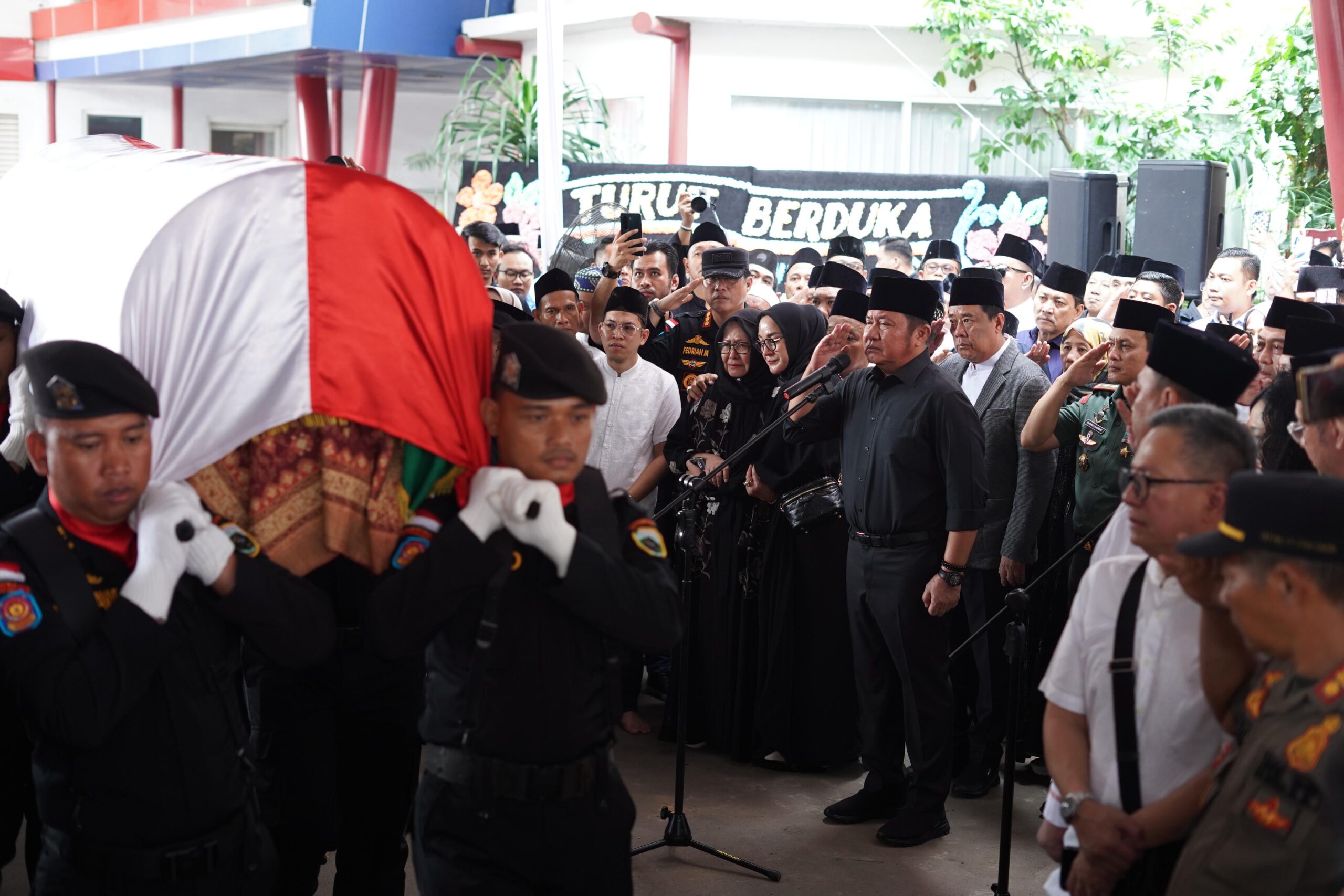 Herman Deru Lepas Jenazah H Alex Noerdin Pelopor Berobat Gratis Sumsel Secara Kedinasan