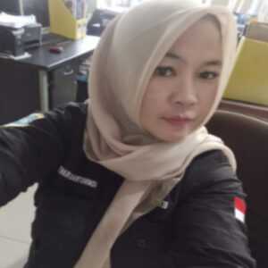 Pelatihan Online ASN: Tantangan Manajemen Sektor Publik di Masa Efisiensi  Oleh : Eka Kesuma Wati, S.IP, Mahasiswa Magister Administrasi Publik InstitutPahlawan 12
