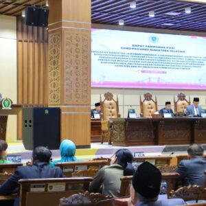 Paripurna DPRD Sumsel, Sampaikan Jawaban Gubernur atas Pandangan Fraksi Terkait Ranperda PT Sumsel Energi Gemilang
