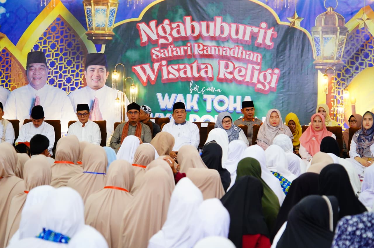 Ngabuburit Safari Ramadhan di Lais, Bupati Toha Tohet Ajak Warga Rawat Ikon Wisata Religi