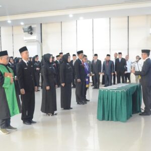 Lantik 130 Kepsek,  Ratu Dewa Berpesan  agar Kepala Sekolah Muda untuk Kreatif dan Berinovasi
