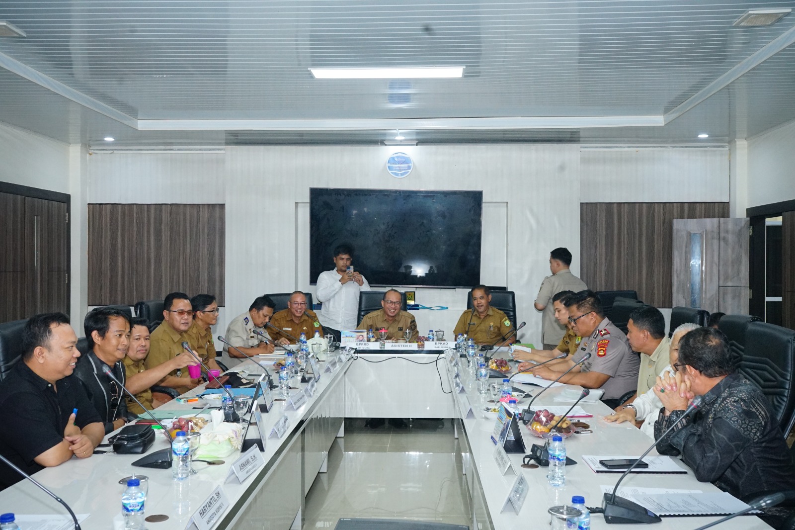 Komisi II DPRD Kabupaten Muba Gelar RDP Sengketa Lahan Warga Kecamatan Batang Hari Leko dengan PT Cakra Adi Pratama