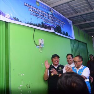 Upaya Gubernur  Sumsel  Percepat Pemerataan Listrik, Grid Extension Kenten Laut Tingkatkan Tegangan Warga