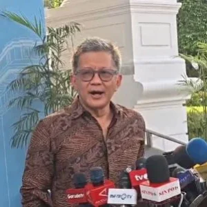 Blak-Blakan! Rocky Gerung Bocorkan Percakapan dengan Presiden Prabowo di Istana